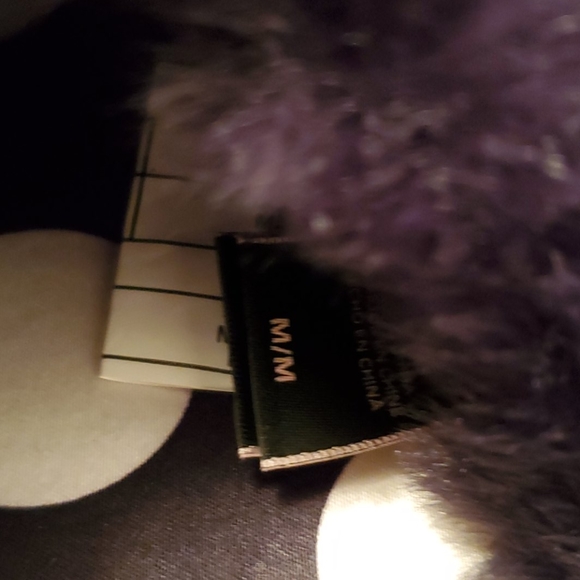 Very nice VS Slippers - Picture 3 of 6